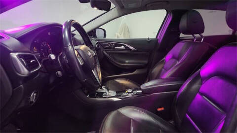 2018 Infiniti QX30 Essential