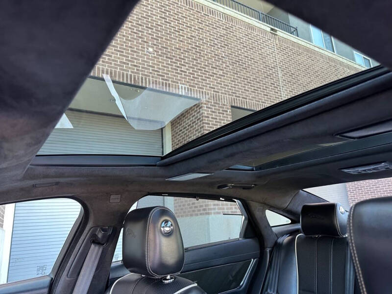 2013 Jaguar XJL Portfolio