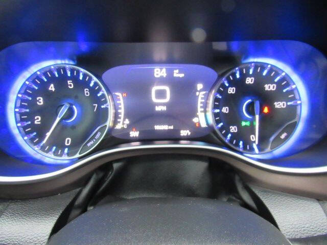 2017 Chrysler Pacifica Touring-L Plus