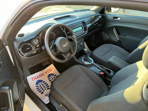 2014 Volkswagen Beetle 2.5L Entry PZEV