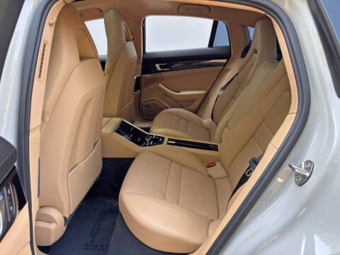 2021 Porsche Panamera 4S E-Hybrid