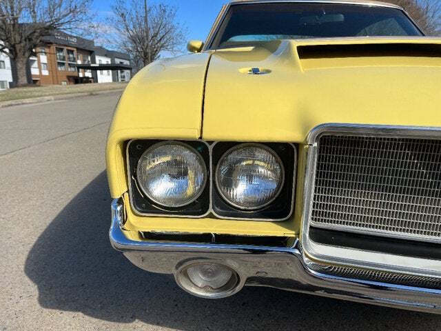 1972 Oldsmobile Cutlass 4