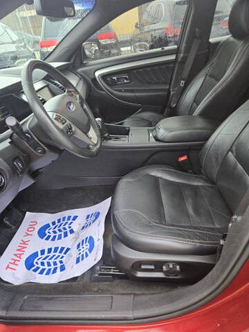 2014 Ford Taurus SEL