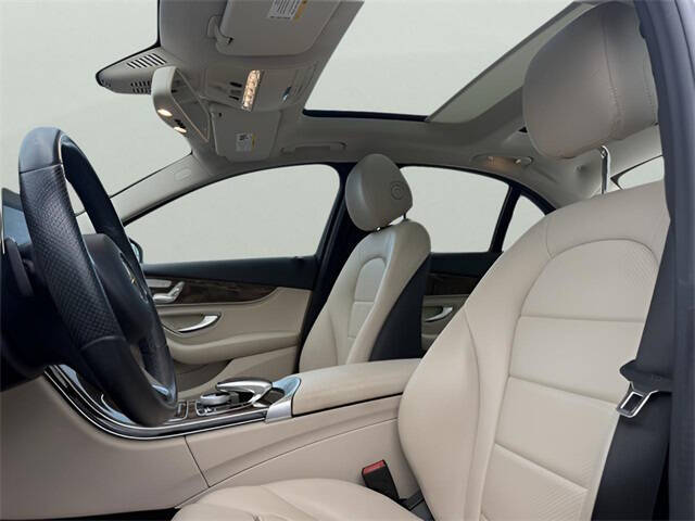 2016 Mercedes-Benz C-Class