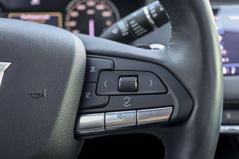 2022 Cadillac XT4 Luxury