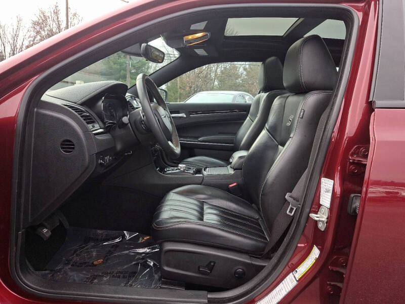 2023 Chrysler 300 S V6