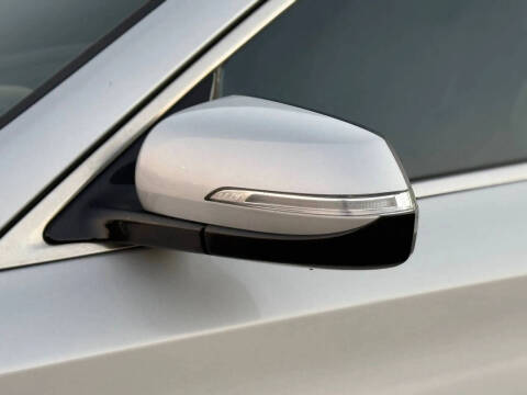 2015 Hyundai Genesis 5.0L