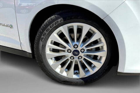 2017 Ford C-MAX Hybrid SE