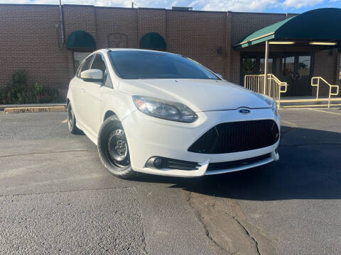 2013 Ford Focus for sale at Modern Auto in Denver CO