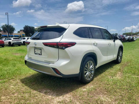 2021 Toyota Highlander Platinum