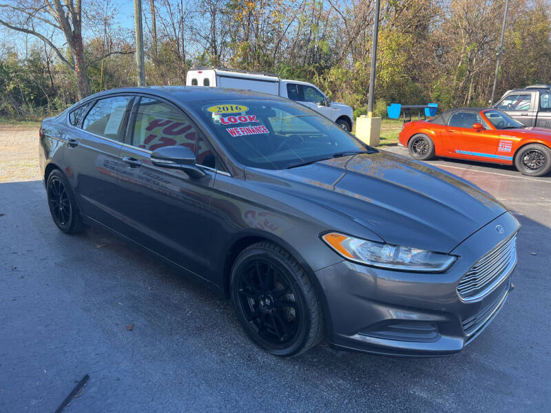 2016 Ford Fusion SE