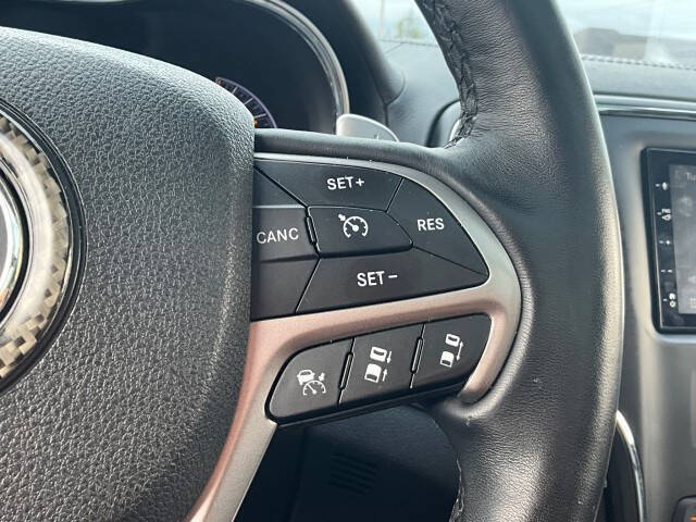 2017 Jeep Grand Cherokee Summit