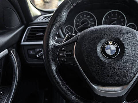 2016 BMW 3 Series 328i