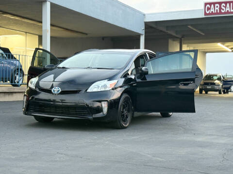 2015 Toyota Prius Two