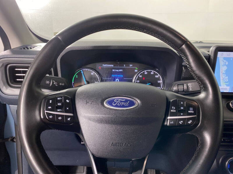 2023 Ford Maverick Lariat