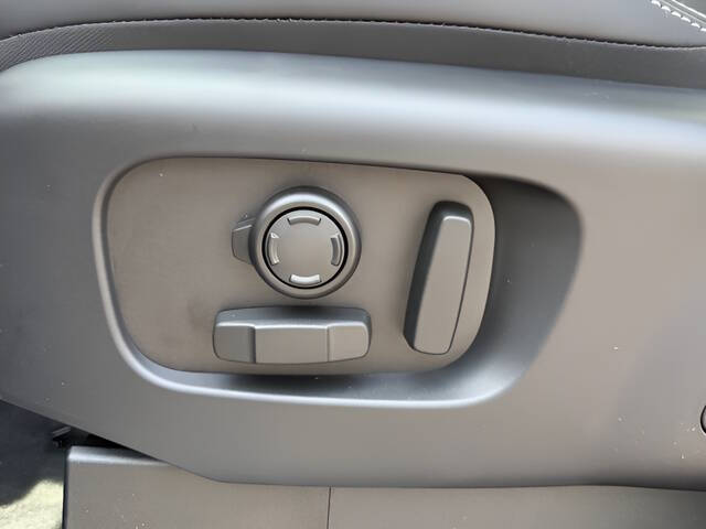 2026 Land Rover Discovery