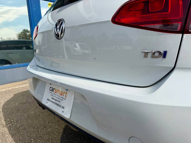 2015 Volkswagen Golf TDI S
