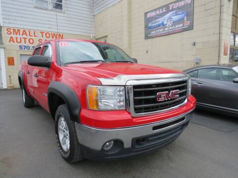 2010 GMC Sierra 1500 for sale at Small Town Auto Sales in Hazleton PA