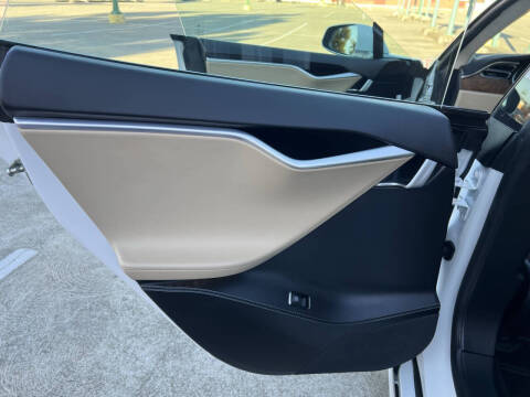 2017 Tesla Model S 75D