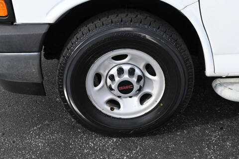 2017 GMC Savana 2500