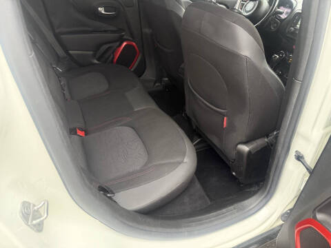 2015 Jeep Renegade Trailhawk