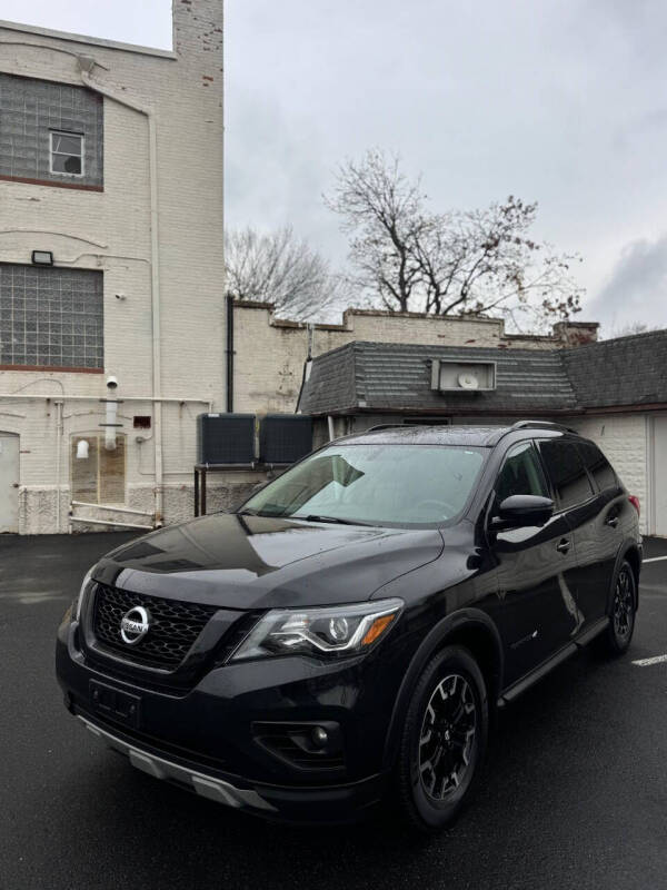 2020 Nissan Pathfinder SL