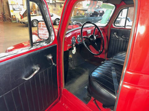 1955 International R-100