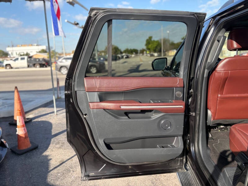 2022 Ford Expedition MAX Limited