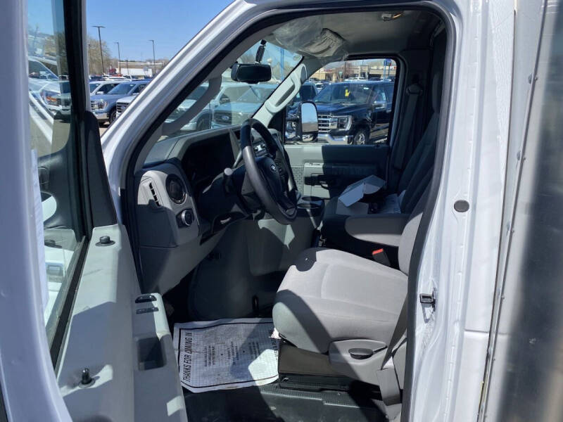 2023 Ford E-Series