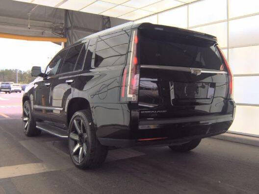2016 Cadillac Escalade Luxury Collection