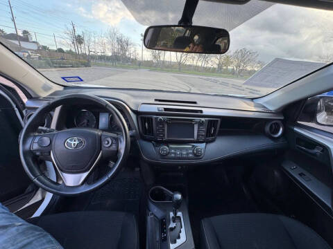 2016 Toyota RAV4 XLE