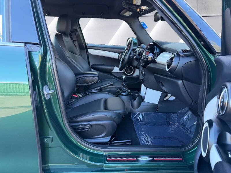 2015 MINI Hardtop 4 Door Cooper S