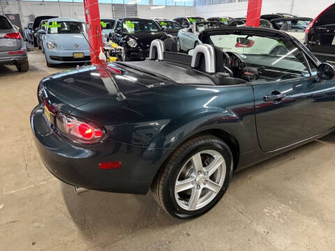 2006 Mazda MX-5 Miata