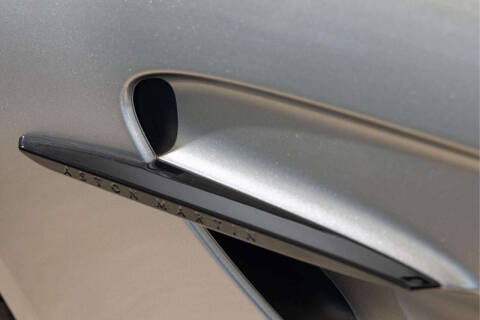 2025 Aston Martin Vantage