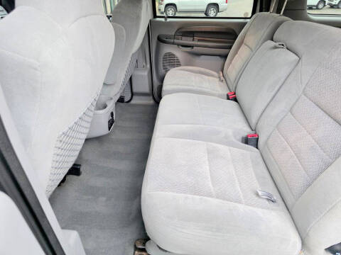 2004 Ford Excursion XLT