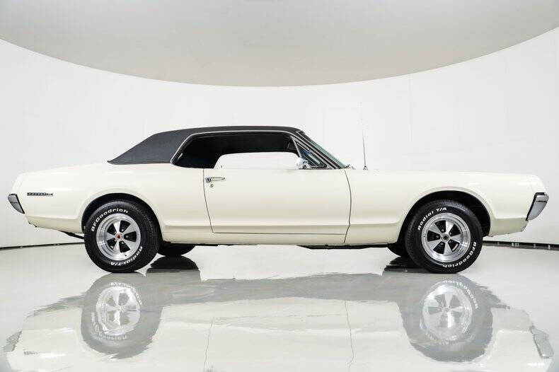1967 Mercury Cougar