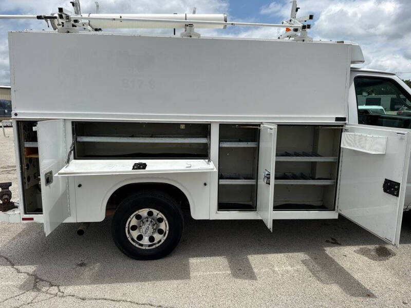 2009 Ford E-Series E-350 SD
