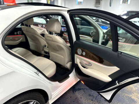 2019 Mercedes-Benz E-Class E 300 4MATIC