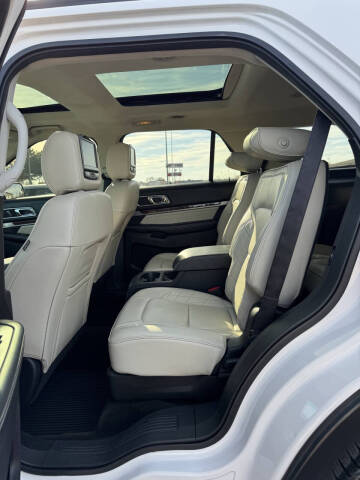 2016 Ford Explorer Platinum