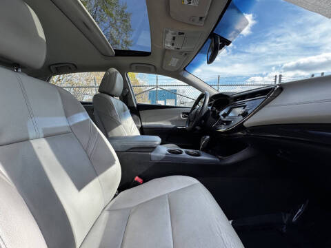 2013 Toyota Avalon Hybrid Limited