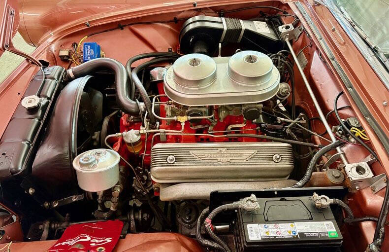 1957 Ford Thunderbird