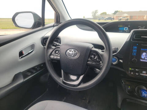 2019 Toyota Prius LE AWD-e