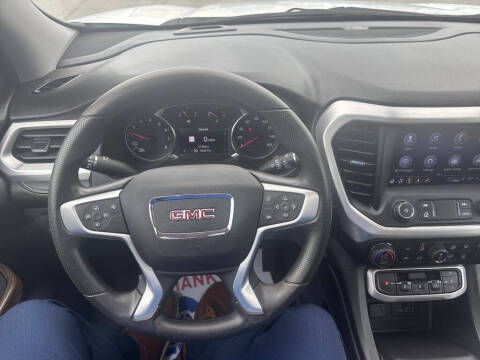 2023 GMC Acadia SLE