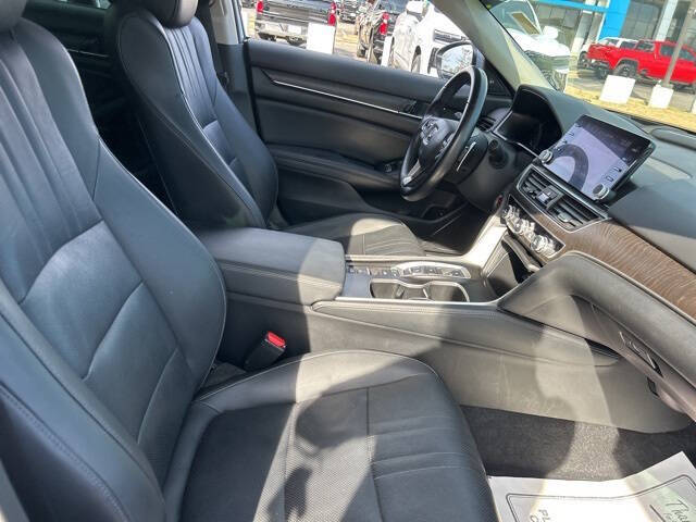 2022 Honda Accord Hybrid Touring