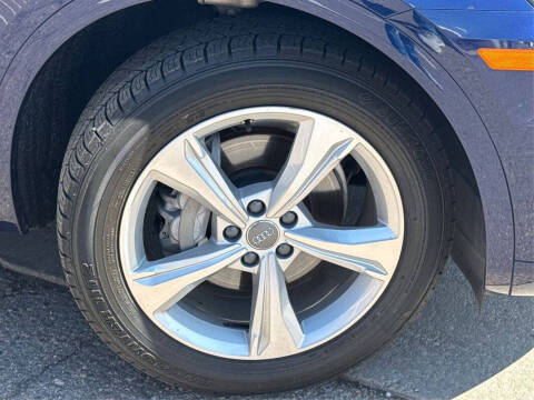 2020 Audi Q5 quattro Premium Plus 45 TFSI