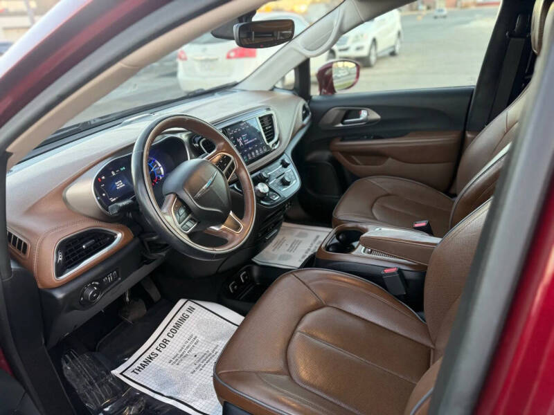 2018 Chrysler Pacifica Hybrid Limited