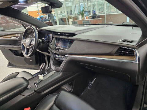 2017 Cadillac XT5 Platinum