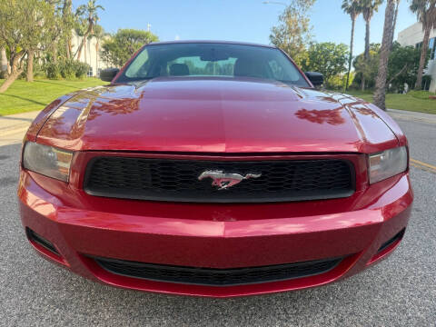 2010 Ford Mustang V6