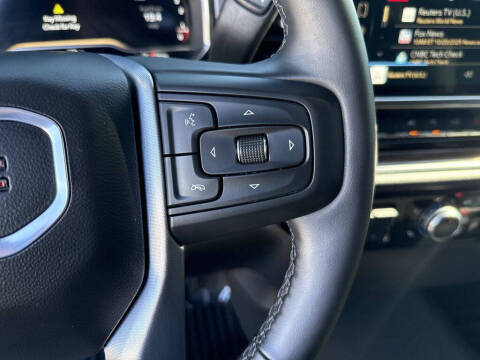 2025 GMC Sierra 1500 Elevation Standard