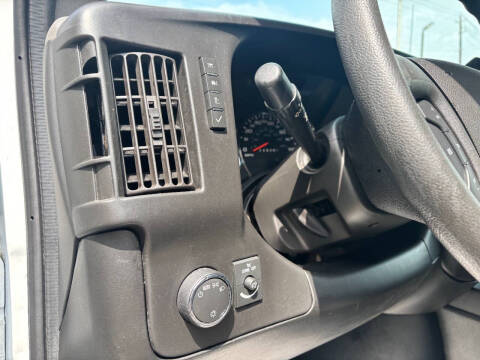2017 Chevrolet Express LS 3500